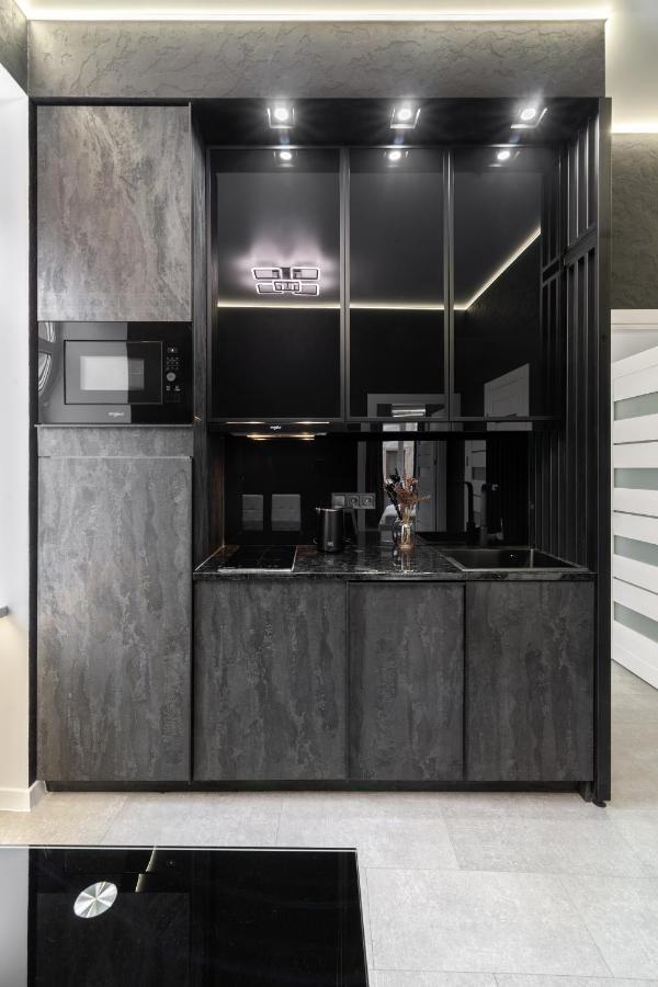 Two Bedrooms 13 Shpytalna Street Lemberg Exterior foto