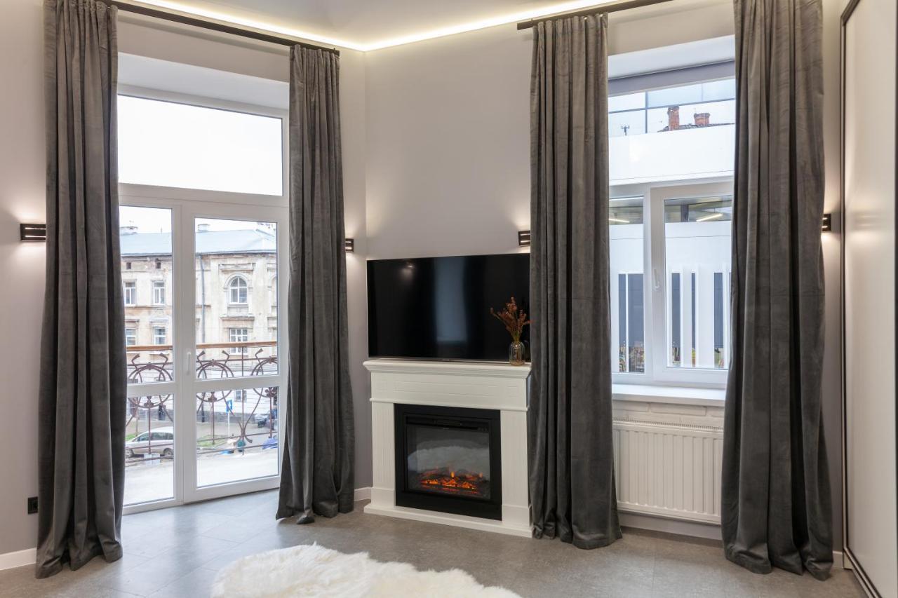 Two Bedrooms 13 Shpytalna Street Lemberg Exterior foto