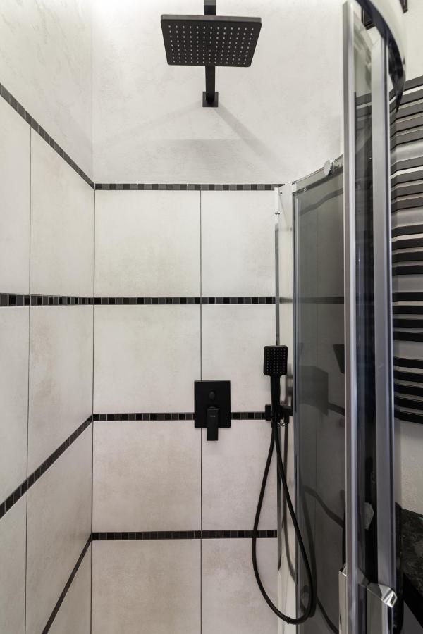 Two Bedrooms 13 Shpytalna Street Lemberg Exterior foto