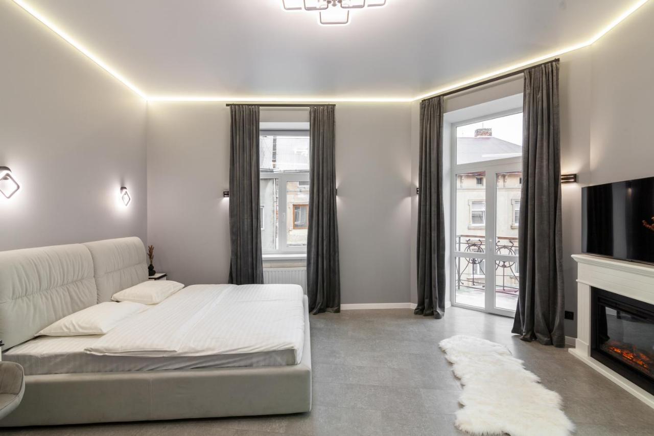 Two Bedrooms 13 Shpytalna Street Lemberg Exterior foto